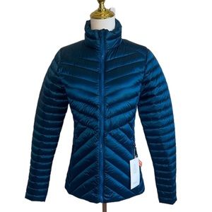 NWT All in Motion Women’s shiny teal lightweight puffer jacket Size XS
